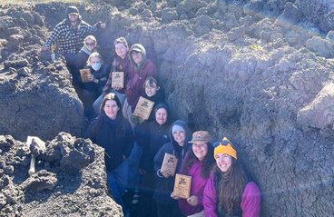 Soil Judging Team in the pit