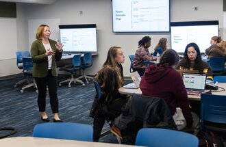 Rebecca Swenson teaching a course